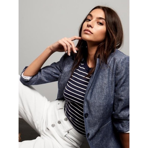 Banana Republic chambray blue NWT shrunken… - Picture 2 of 7